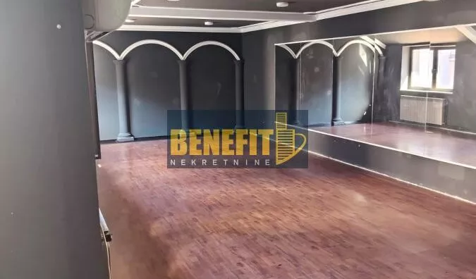 Poslovni prostor | 4zida