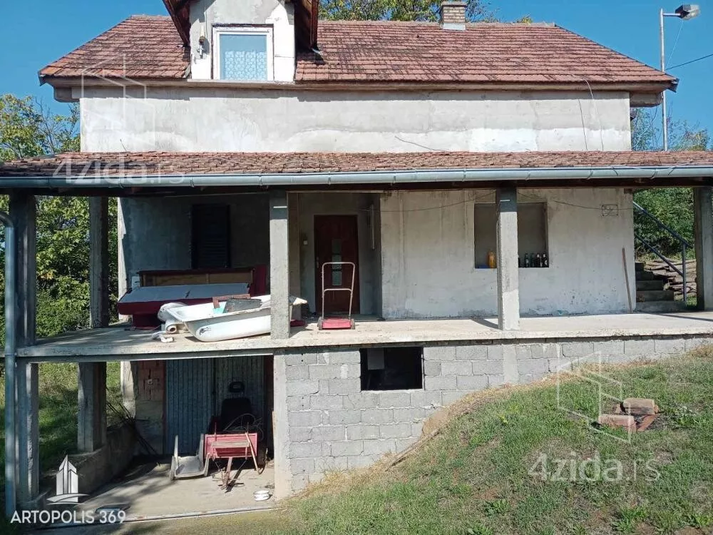 3-etažna kuća | 4zida