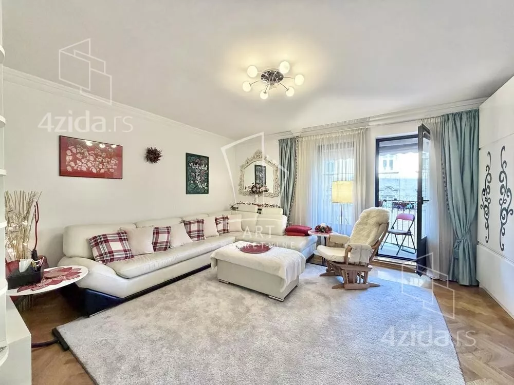 Petosoban stan | 4zida