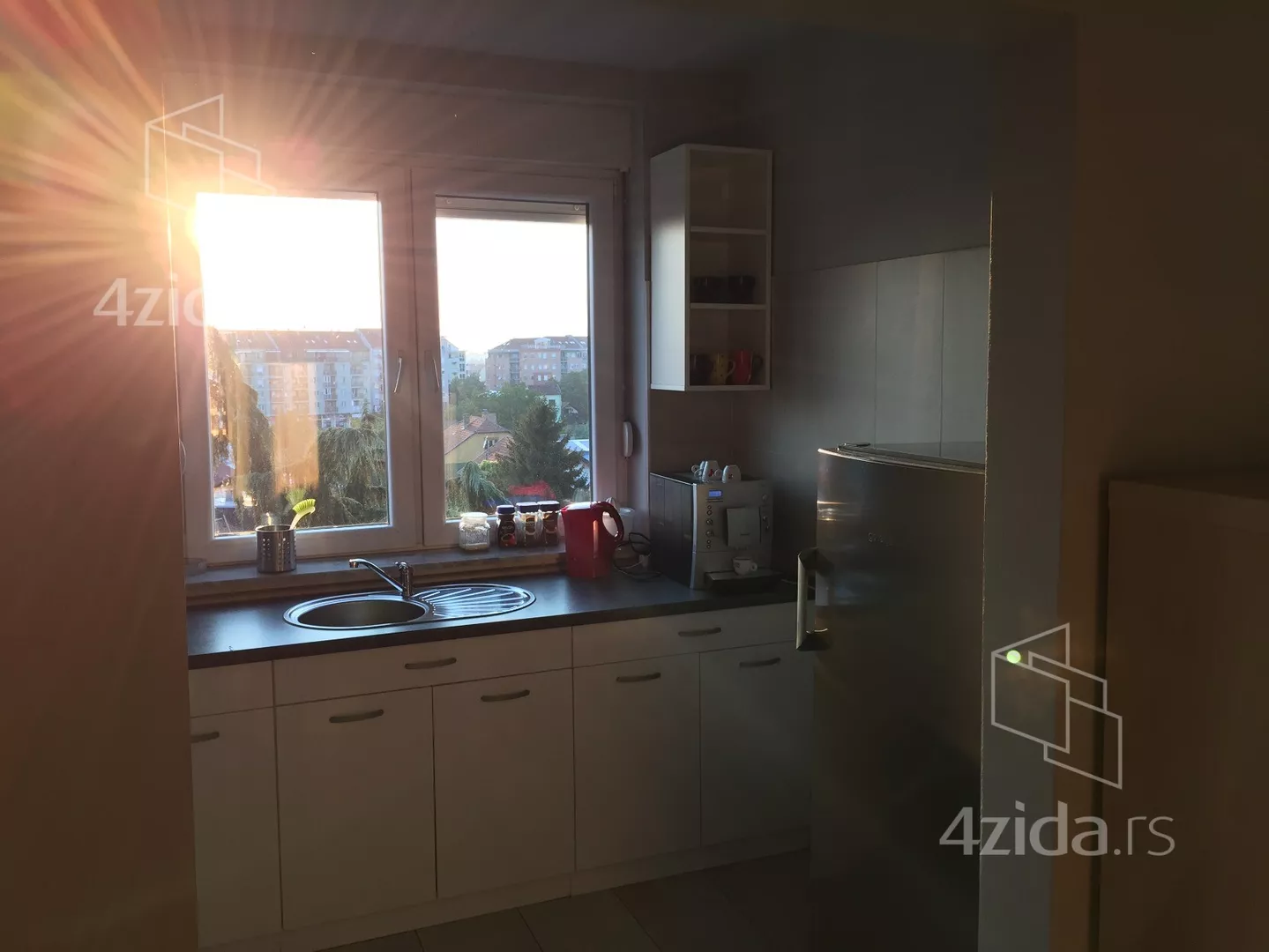 Kancelarija | 4zida