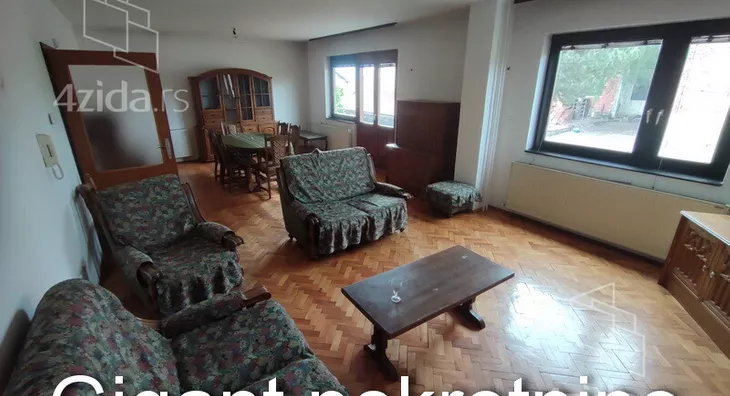 3-etažna kuća | 4zida