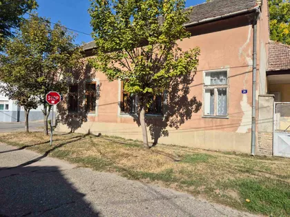 Kertvaroš | 4zida.rs