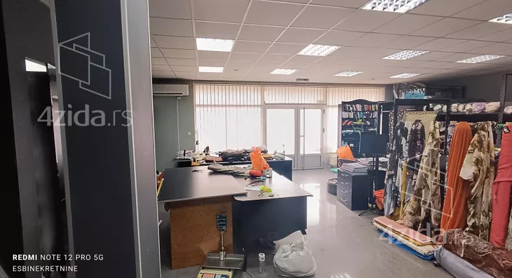 Poslovni prostor | 4zida