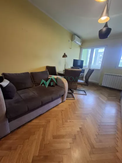 Bulevar Oslobođenja | 4zida.rs