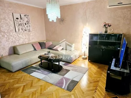 Slavija | 4zida.rs