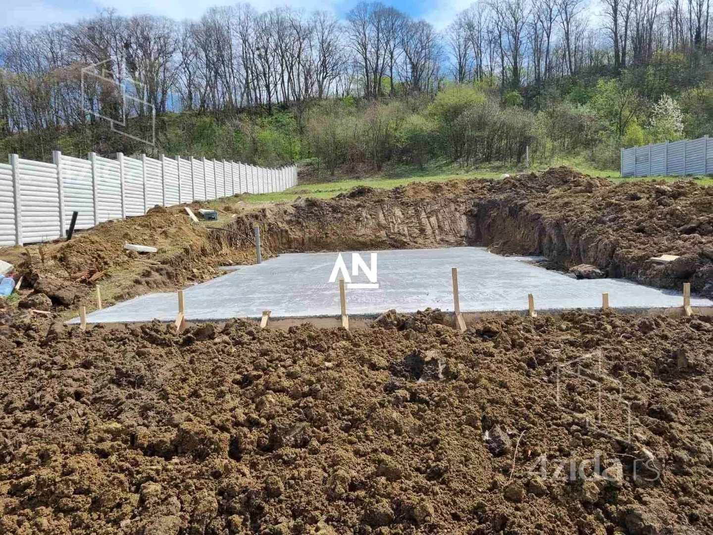 Građevinsko zemljište | 4zida