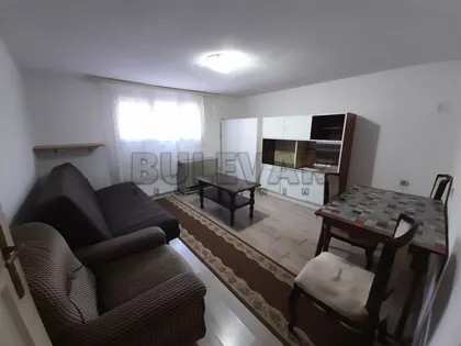 Kosovke Devojke | 4zida.rs