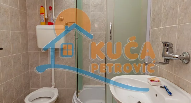 4-etažna kuća | 4zida