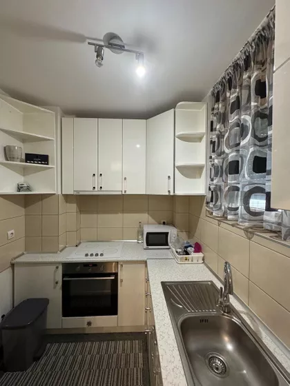 Ulcinjska bb | 4zida.rs