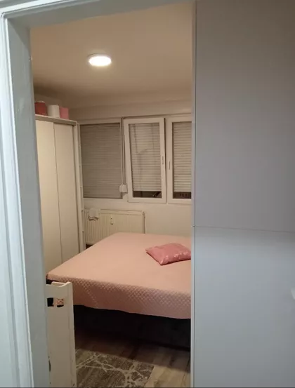 Trg Đačkog Bataljona | 4zida.rs