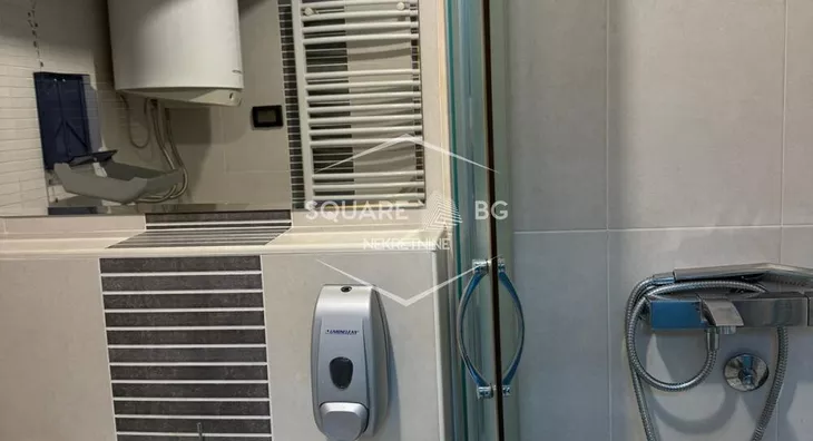 Šestosoban stan | 4zida