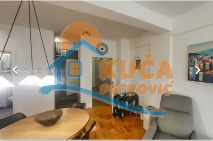 Cara Dušana | 4zida.rs