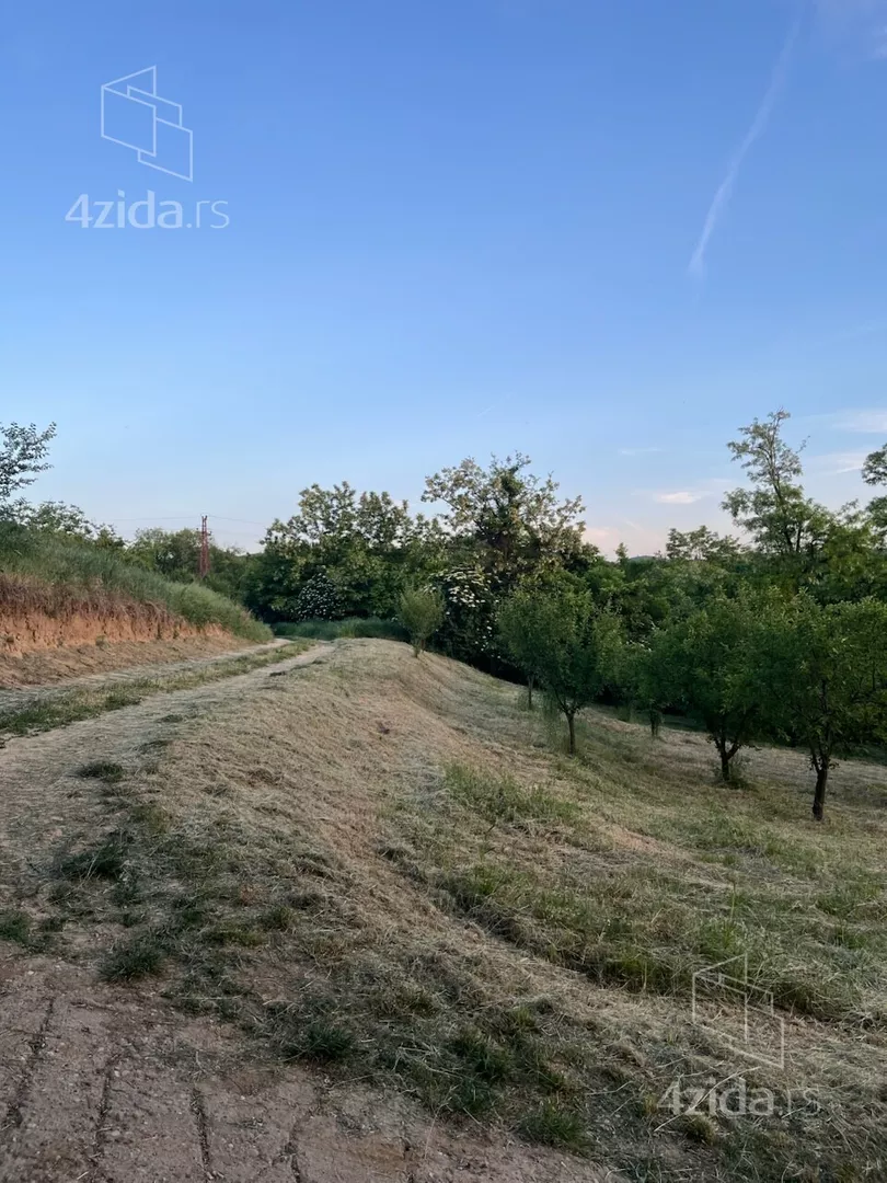 Građevinsko zemljište | 4zida