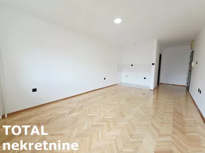 Cara Dušana | 4zida.rs