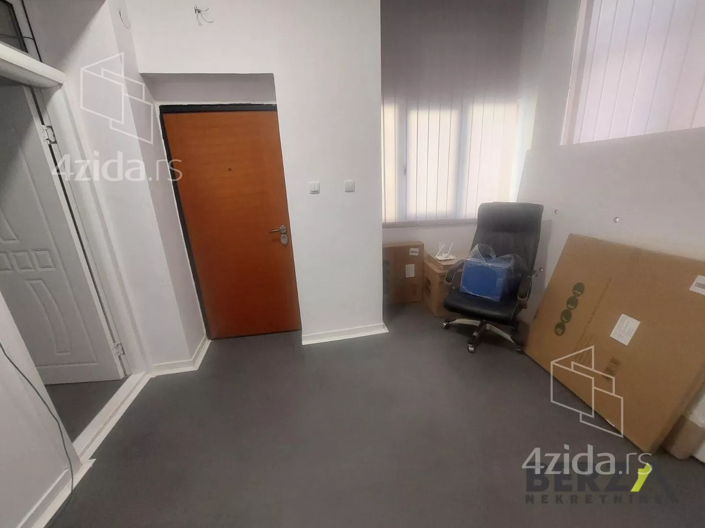 Poslovni prostor | 4zida