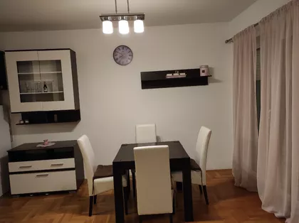 Prvomajska | 4zida.rs