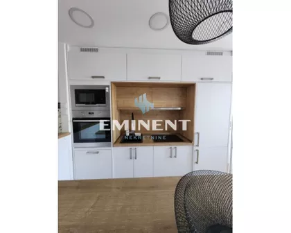 Dušana Vukasovića | 4zida.rs