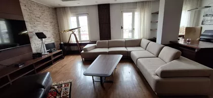 LAZAREVIĆEVA | 4zida.rs