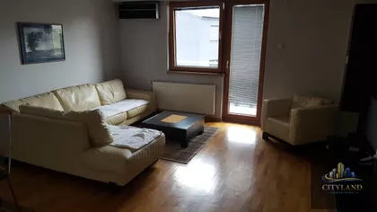 Crveni Pevac | 4zida.rs