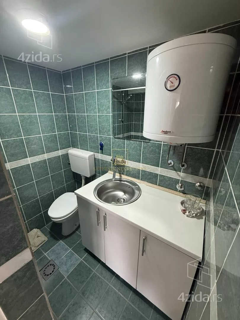 Garaža/Parking | 4zida