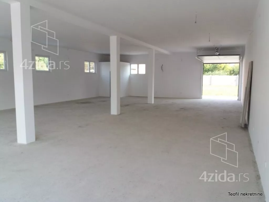 Poslovni prostor | 4zida