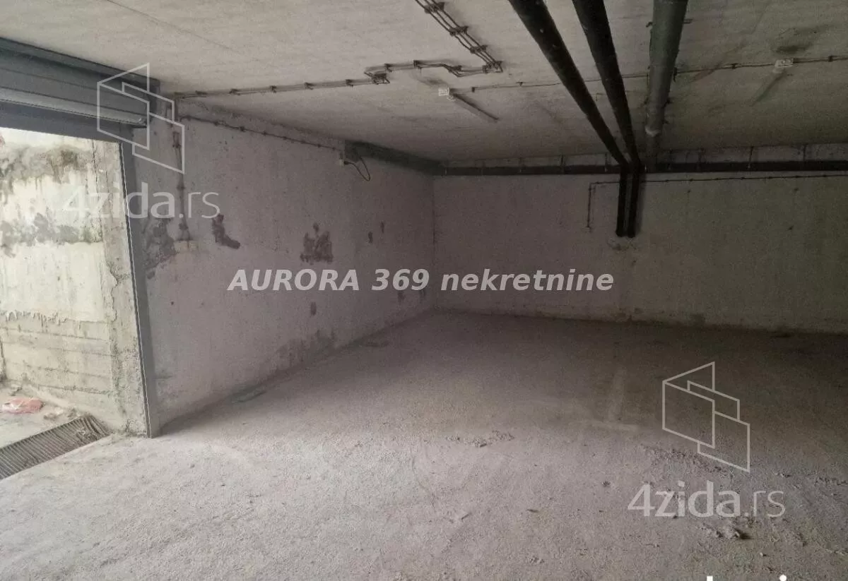 Parking | 4zida