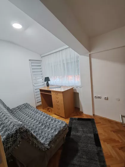 Knjaževačka 183 | 4zida.rs