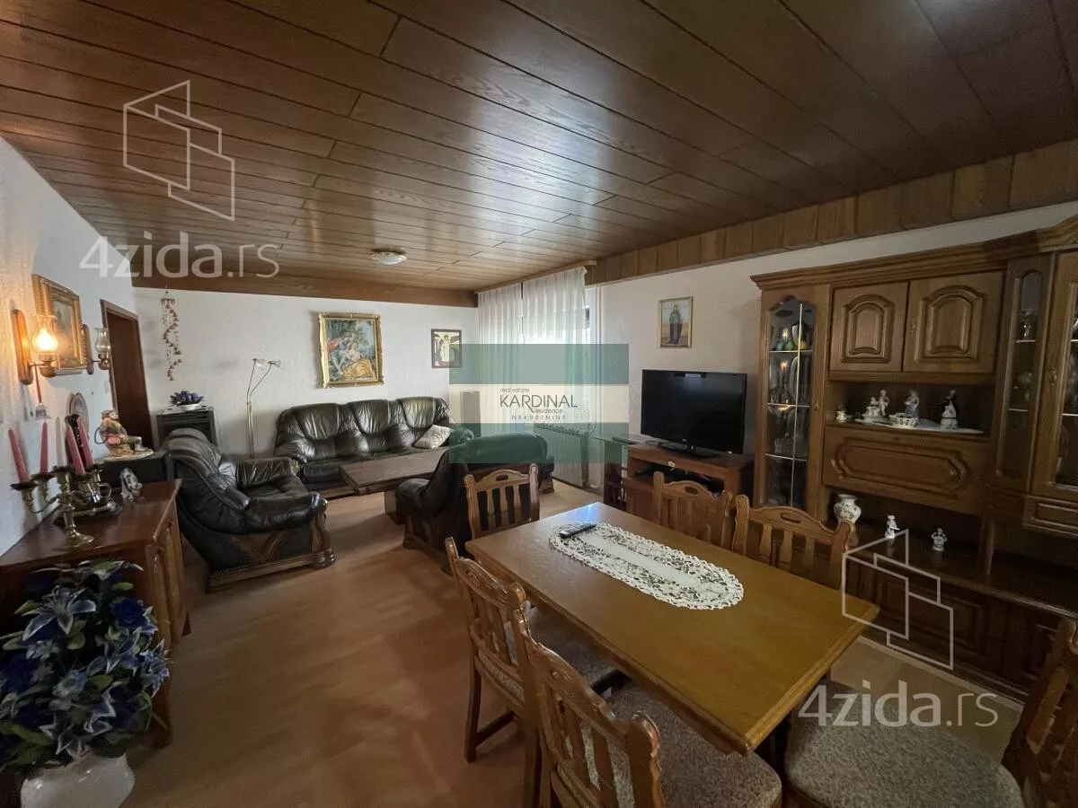 Kuća | 4zida