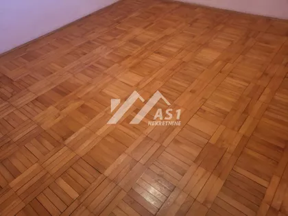 Svetosavska | 4zida.rs