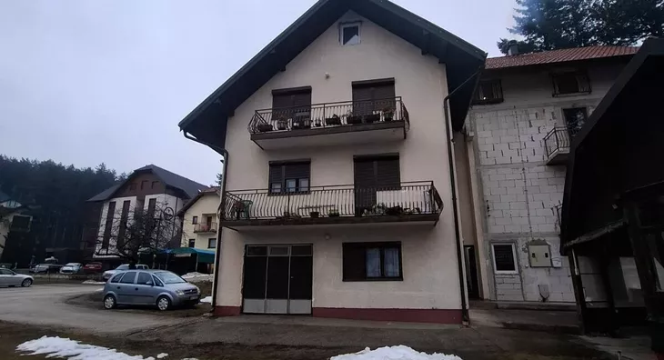 3-etažna kuća | 4zida