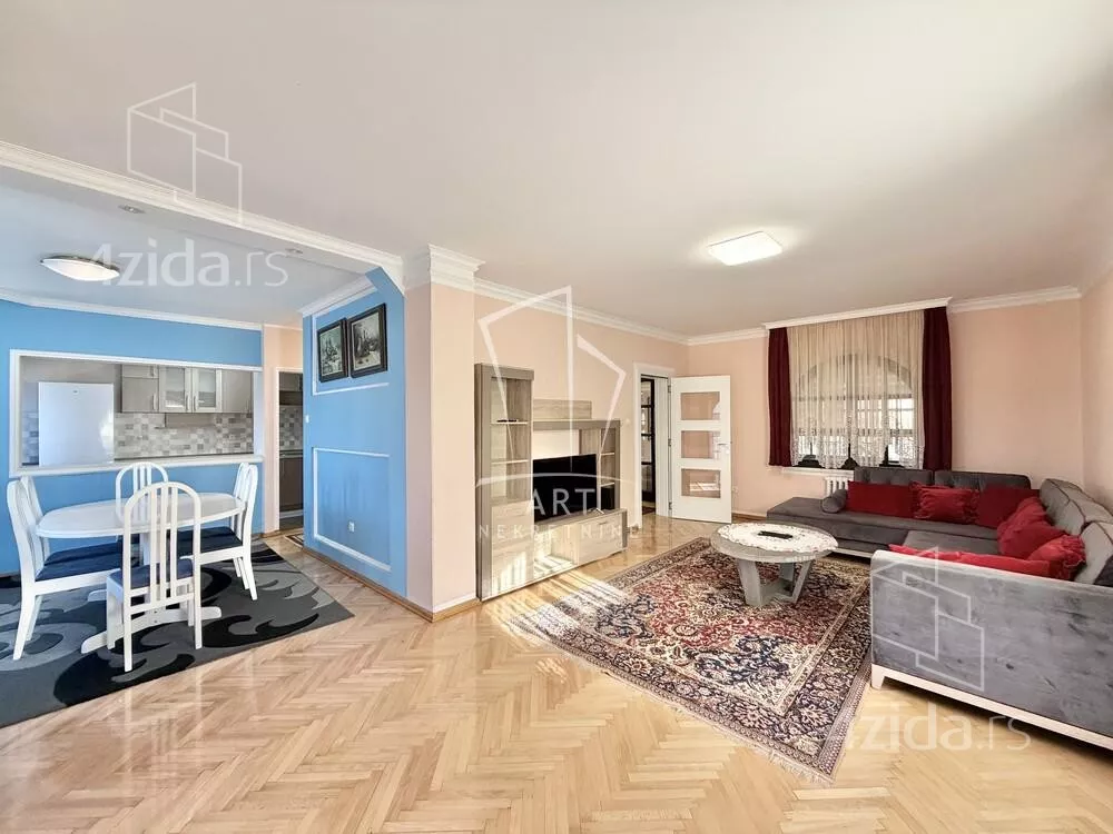 3-etažna kuća | 4zida