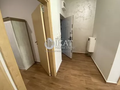 Cara Dušana | 4zida.rs