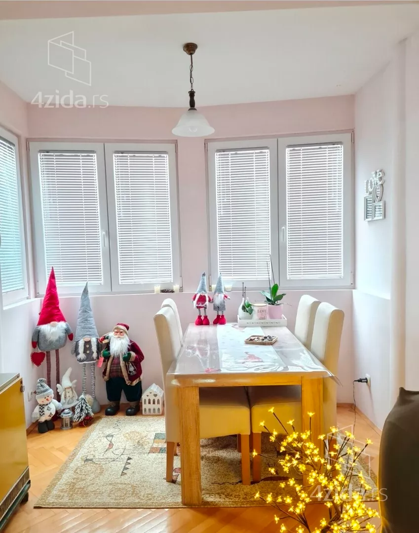 Dvoiposoban stan | 4zida