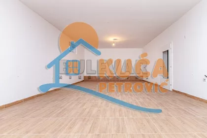 Donjovrežinska | 4zida.rs