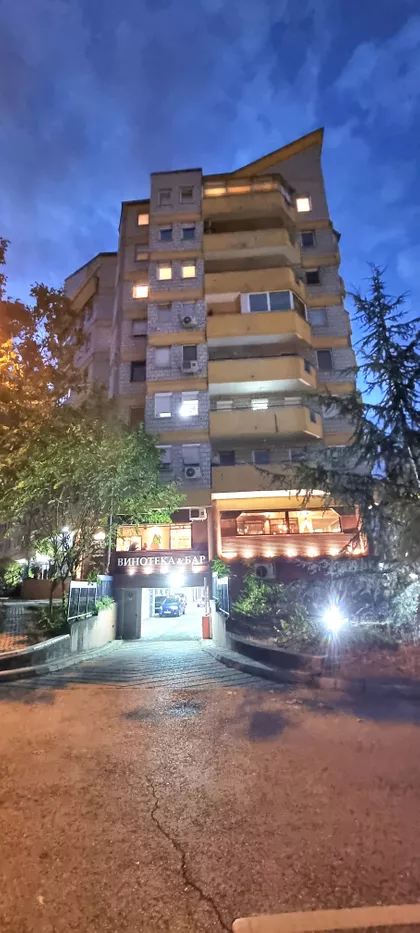 Antifašističke Borbe 15 | 4zida.rs