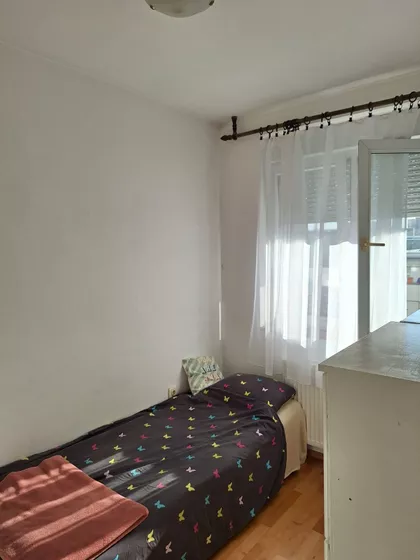 Bulevar Cara Lazara 100 | 4zida.rs