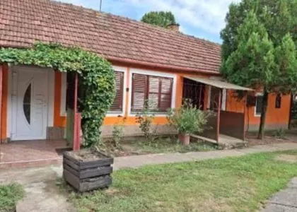 Jaša Tomić | 4zida.rs