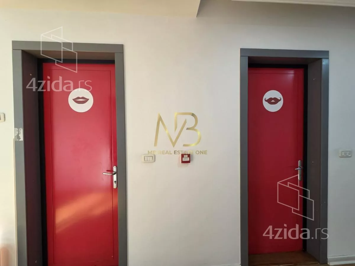 Poslovni prostor | 4zida