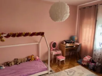 Makova Sedmica | 4zida.rs