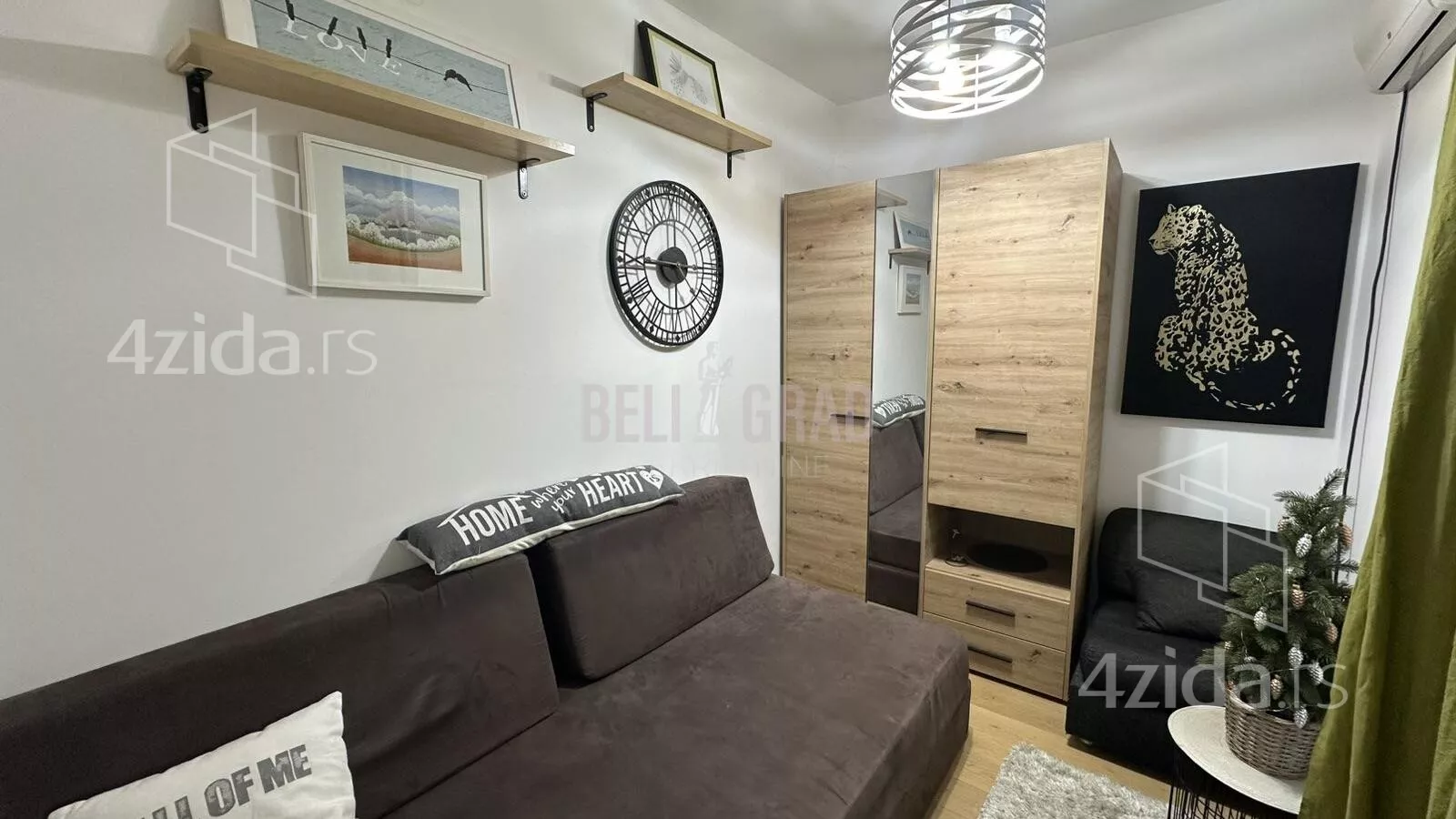 Dvoiposoban stan | 4zida