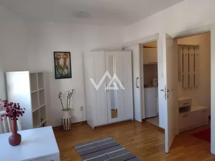 Novopazarska ulica | 4zida.rs