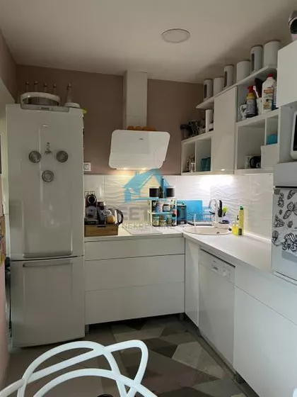 Duvanjska | 4zida.rs