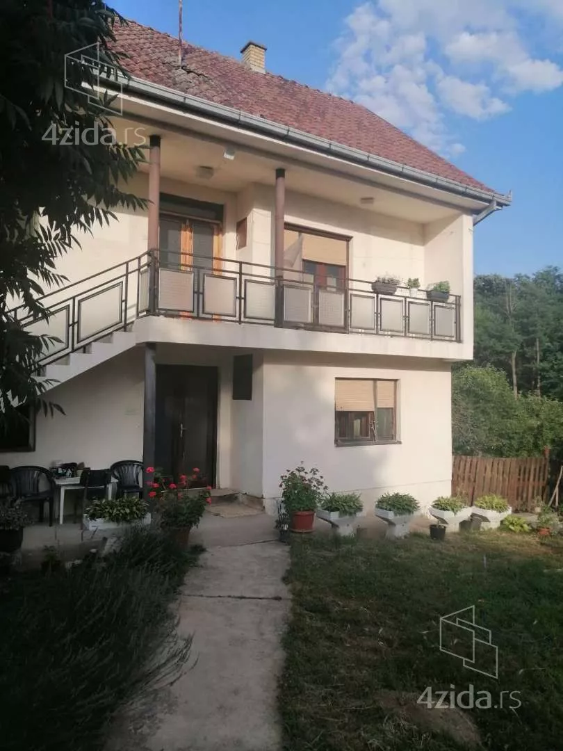 2-etažna kuća | 4zida