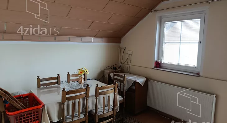 3-etažna kuća | 4zida