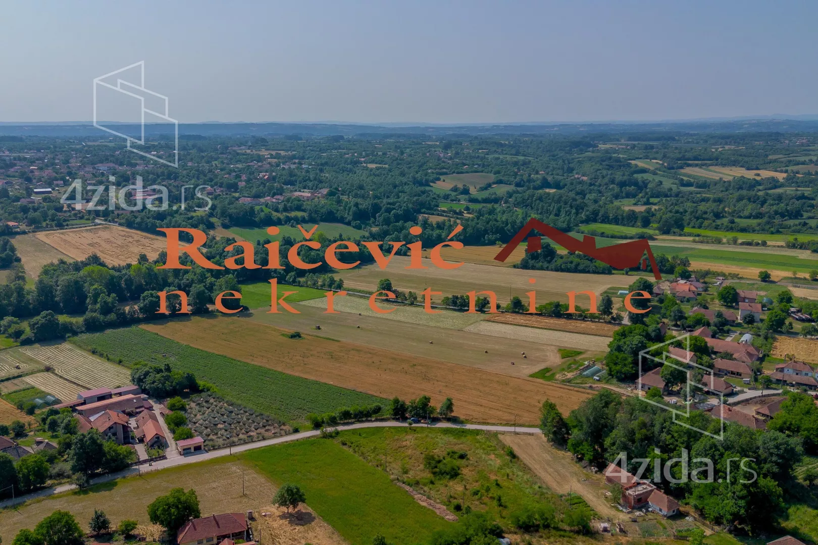 Plac | 4zida