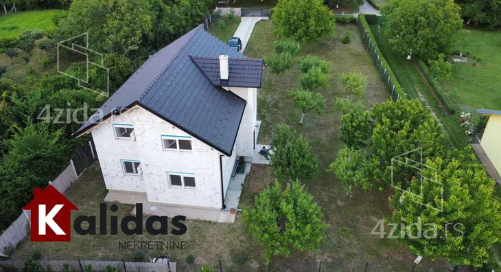 Kuća | 4zida