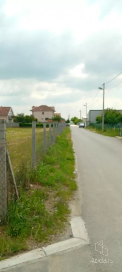 Plac | 4zida