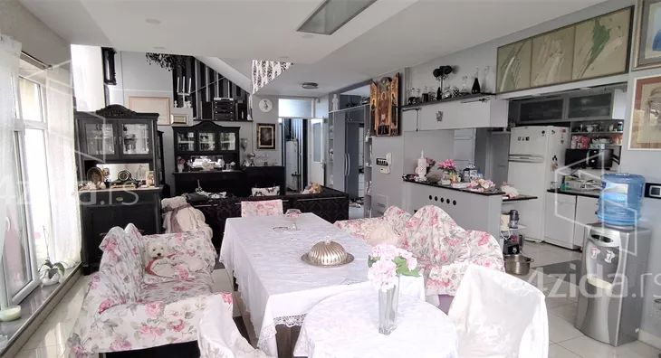 3-etažna kuća | 4zida