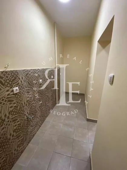 Banovo Brdo | 4zida.rs