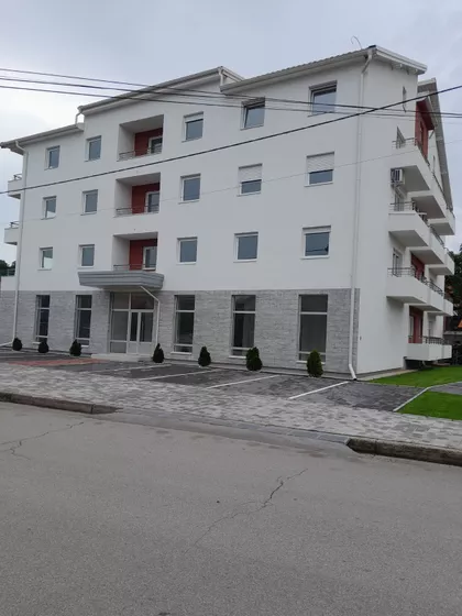 Avnojska Bb | 4zida.rs